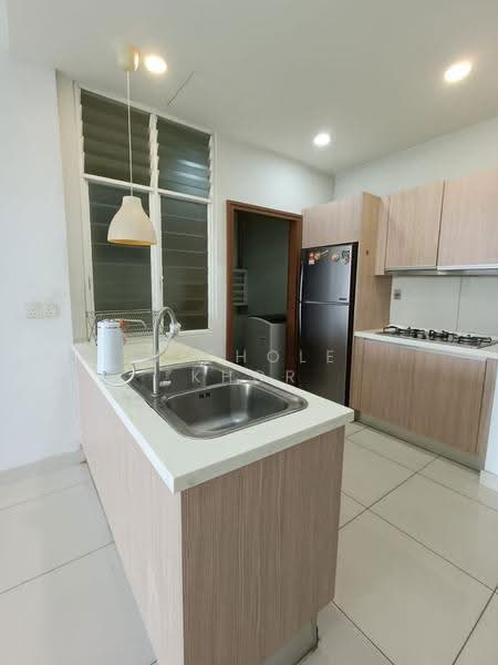 Condominium for Rent at Sri Putramas III / Royal Regent - Nichole Khor - Kitchen - PropertyGuru.com.my