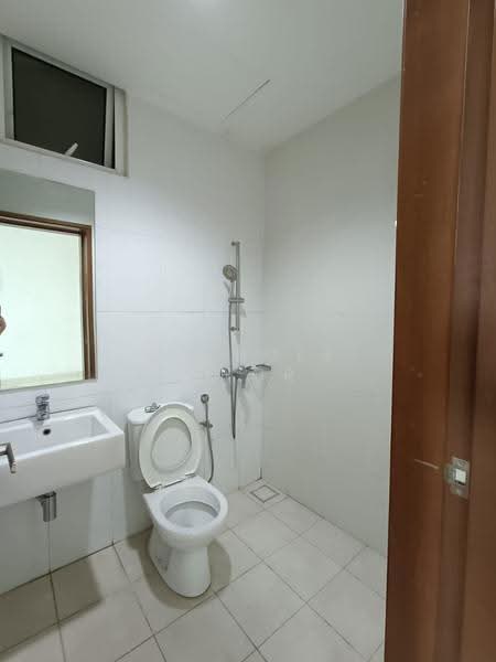 Condominium for Rent at Sri Putramas III / Royal Regent - Nichole Khor - Bathroom - PropertyGuru.com.my