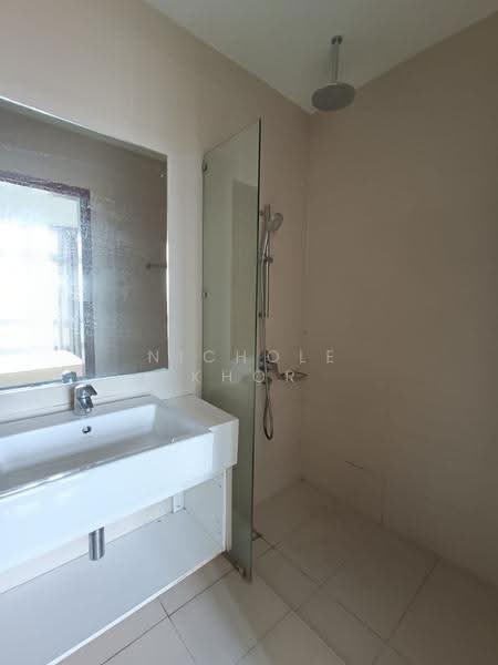 Condominium for Rent at Sri Putramas III / Royal Regent - Nichole Khor - Bathroom - PropertyGuru.com.my
