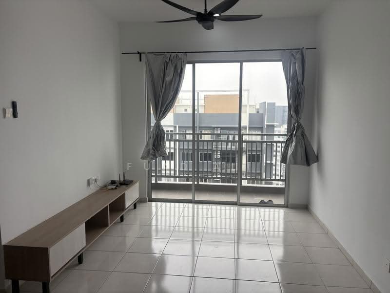 Kondominium untuk Disewa di Residensi Adelia 3 - Fuad Ali - Living Room - PropertyGuru.com.my