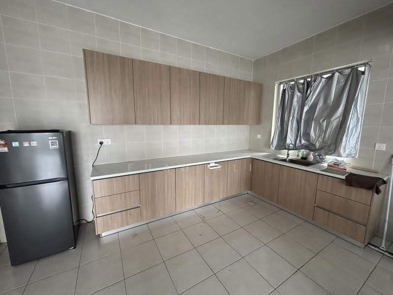 Kondominium untuk Disewa di Residensi Adelia 3 - Fuad Ali - Kitchen - PropertyGuru.com.my