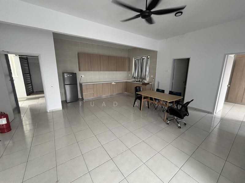Kondominium untuk Disewa di Residensi Adelia 3 - Fuad Ali - Kitchen - PropertyGuru.com.my