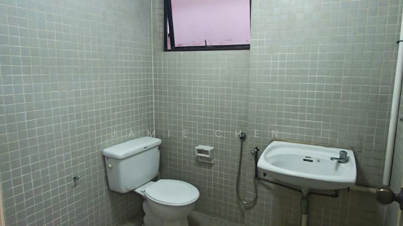 Condominium for Rent at UBN Tower - Jamie Chen - Bathroom - PropertyGuru.com.my