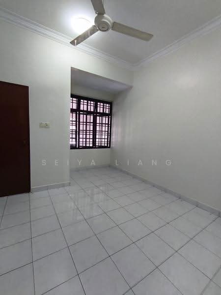 2-storey Terraced House for Rent in Taman Molek (Johor Bahru) - Seiya Liang - PropertyGuru.com.my