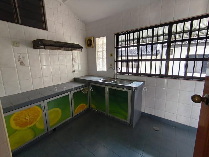2-storey Terraced House for Rent in Taman Molek (Johor Bahru) - Seiya Liang - PropertyGuru.com.my
