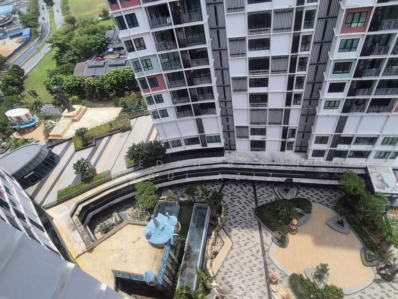 Service Residence for Sale at i-SOHO @ i-City - Rafedah Binti Abdul Aziz - Exterior - PropertyGuru.com.my