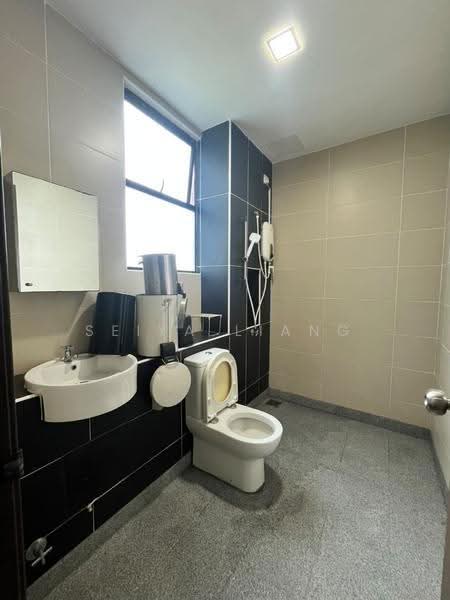 Apartment for Sale at Seri Austin Residence (Pangsapuri Seri Austin) - Seiya Liang - Bathroom - PropertyGuru.com.my