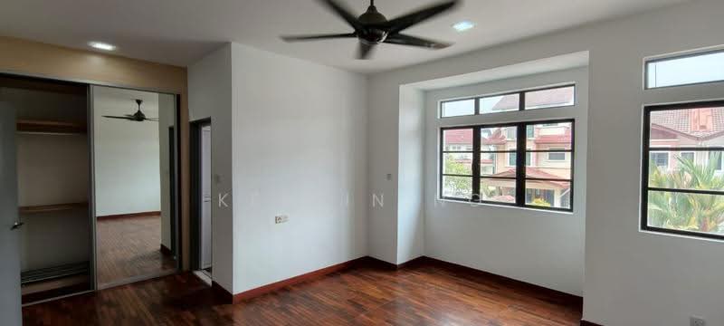 Rumah Teres 2-Tingkat untuk Dijual di Tropicana (Petaling Jaya) - Kelvin Ng - Bedroom - PropertyGuru.com.my