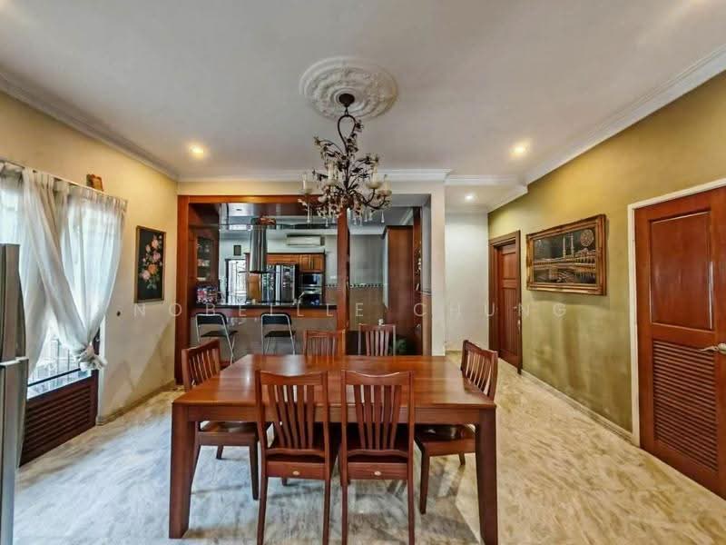 2-storey Terraced House for Sale in Putra Heights (Subang Jaya) - Nobeille Chung - Dining Room - PropertyGuru.com.my