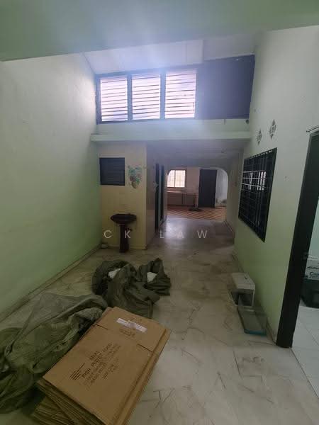 1-storey Terraced House for Sale in Taman Gembira (Semenyih) - CK Law - Interior - PropertyGuru.com.my