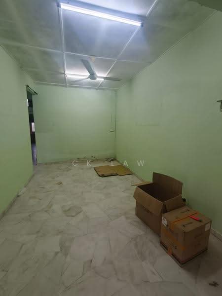 1-storey Terraced House for Sale in Taman Gembira (Semenyih) - CK Law - Interior - PropertyGuru.com.my