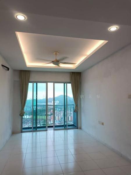 Kondominium untuk Dijual di The Golden Triangle Condominium - Loh Yu Wen - Living Room - PropertyGuru.com.my