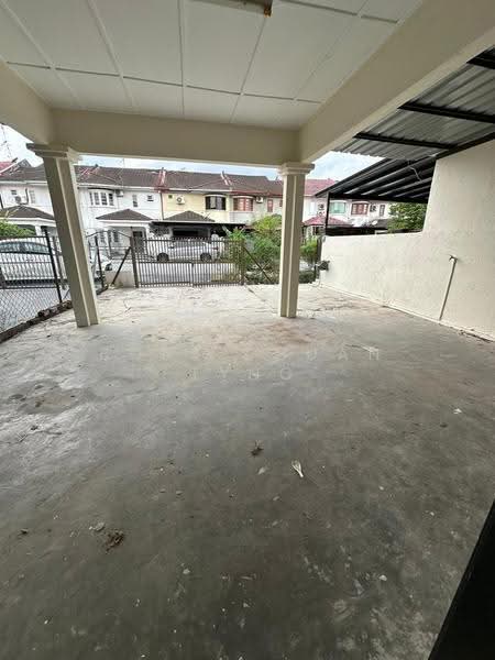 2-storey Terraced House for Sale in Taman Tampoi Indah (Tampoi) - Boey Chuan Tyng - Exterior - PropertyGuru.com.my