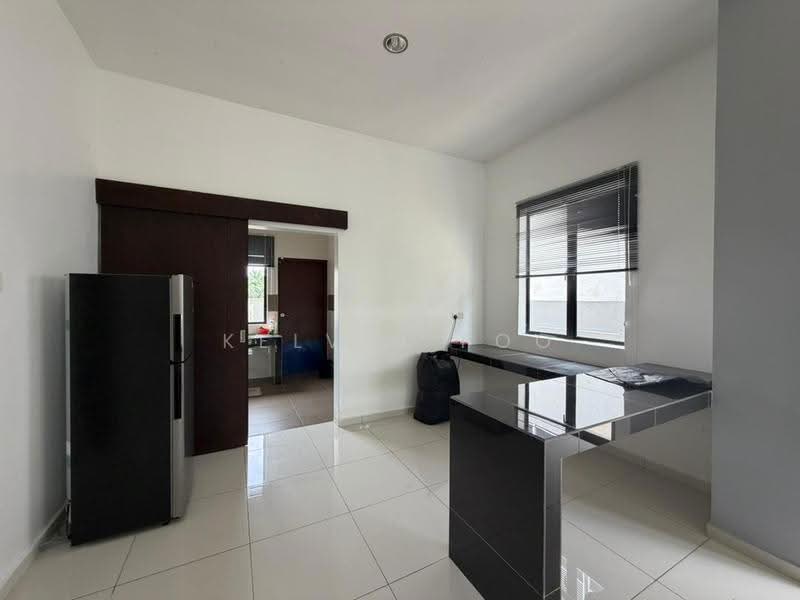 Semi-Detached House for Sale in Taman Melor (Teluk Intan) - Kelvin Foo - Kitchen - PropertyGuru.com.my