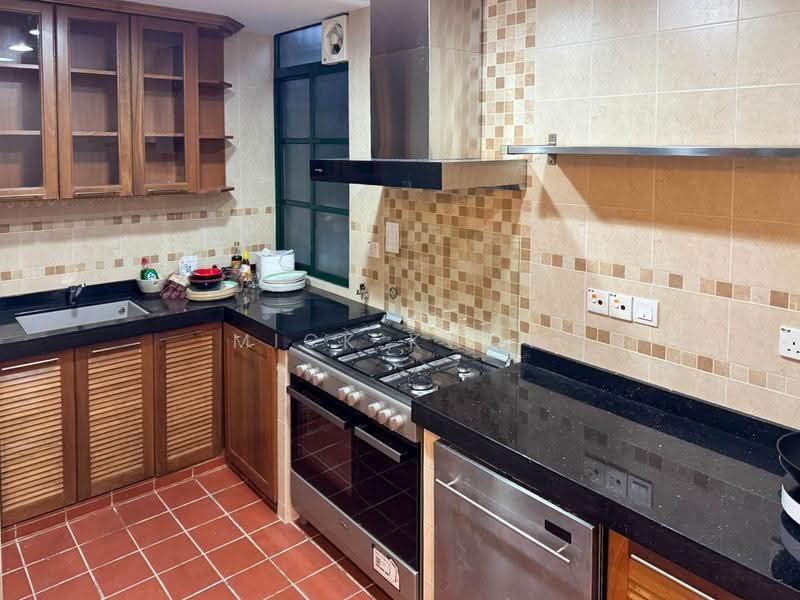 Condominium for Sale at Corinthian Condominium - Mick Kwok - Kitchen - PropertyGuru.com.my