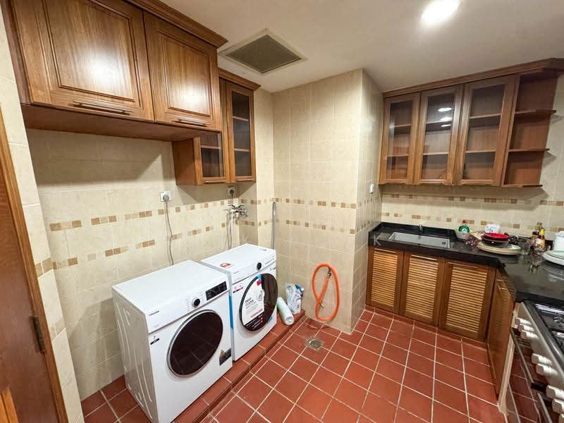 Condominium for Sale at Corinthian Condominium - Mick Kwok - Kitchen - PropertyGuru.com.my