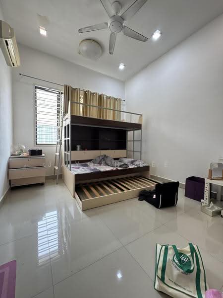 Terraced House for Sale in Bandar Puteri Puchong (Puchong) - Jayden Lee - Bedroom - PropertyGuru.com.my
