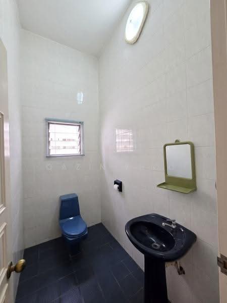 Bungalow House untuk Dijual di Housing Trust (Ipoh) - Qazin Khoo - Bathroom - PropertyGuru.com.my