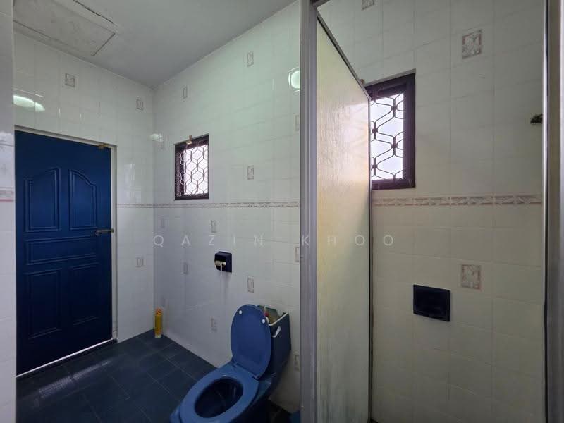 Bungalow House untuk Dijual di Housing Trust (Ipoh) - Qazin Khoo - Bathroom - PropertyGuru.com.my