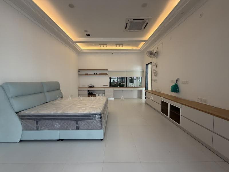 Bungalow House untuk Disewa di Section 6 (Kota Damansara) - Vannesa Tay - Bedroom - PropertyGuru.com.my