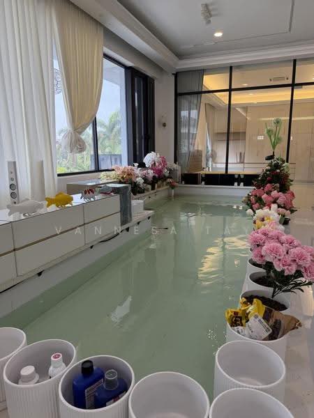 Bungalow House untuk Disewa di Section 6 (Kota Damansara) - Vannesa Tay - Pool - PropertyGuru.com.my