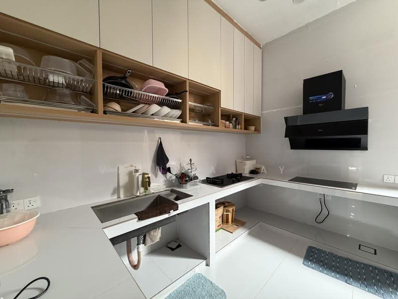 Bungalow House untuk Disewa di Section 6 (Kota Damansara) - Vannesa Tay - Kitchen - PropertyGuru.com.my
