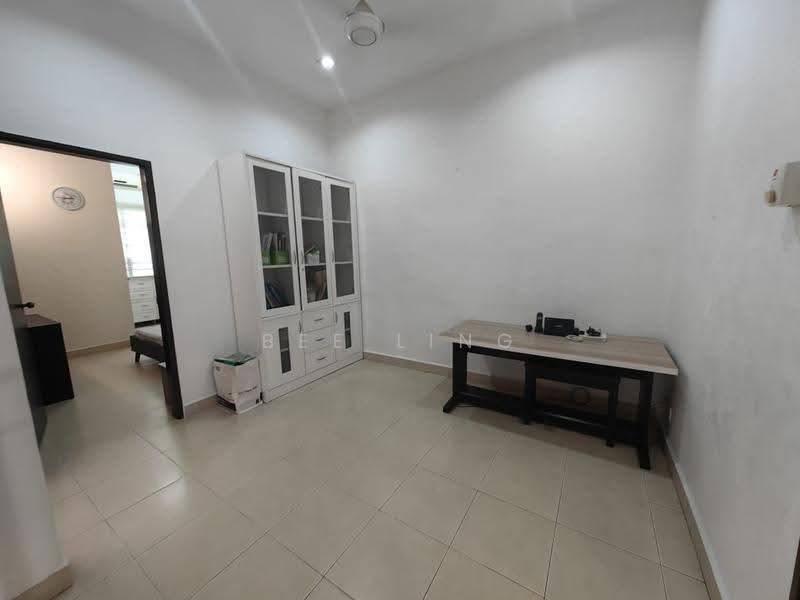 2-storey Terraced House for Rent in Taman Bagan (Butterworth) - Bee Ling - Living Room - PropertyGuru.com.my