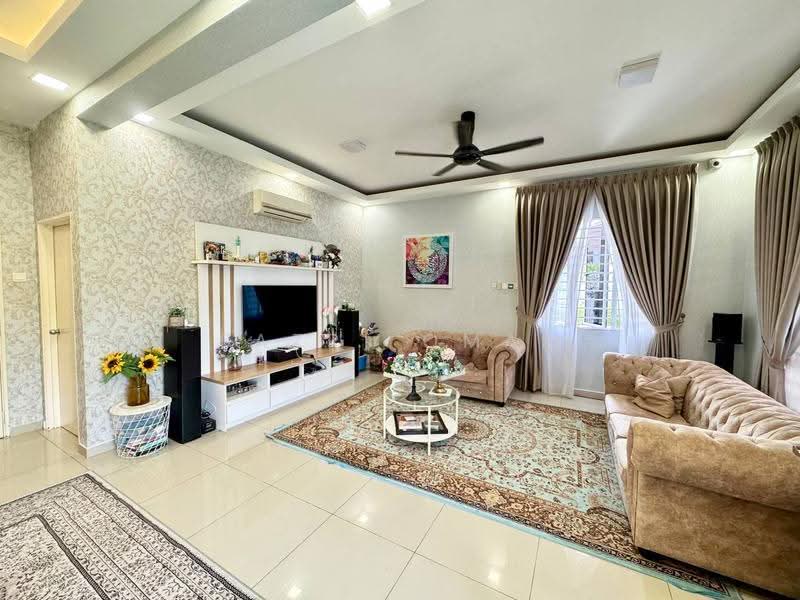 Semi-Detached House for Sale in Alam Suria (Puncak Alam) - Fazri Omar - Living Room - PropertyGuru.com.my
