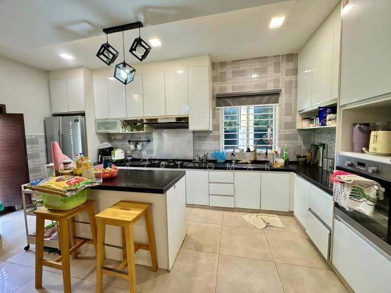 Semi-Detached House for Sale in Alam Suria (Puncak Alam) - Fazri Omar - Kitchen - PropertyGuru.com.my