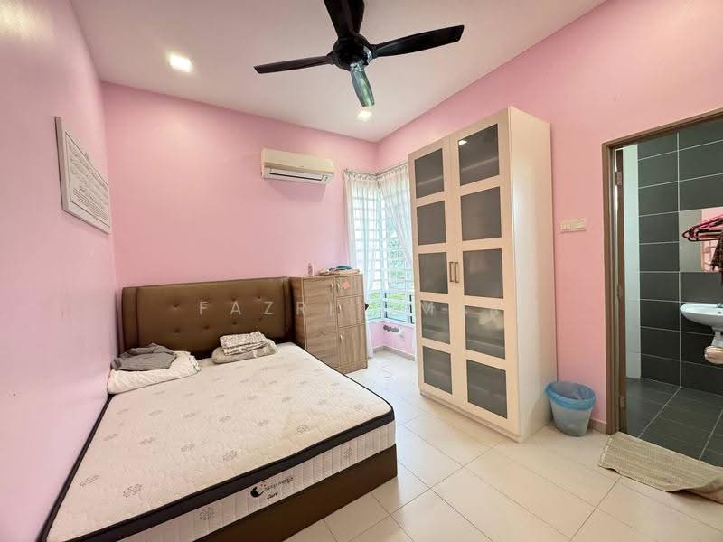 Semi-Detached House for Sale in Alam Suria (Puncak Alam) - Fazri Omar - Bedroom - PropertyGuru.com.my