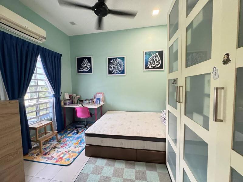Semi-Detached House for Sale in Alam Suria (Puncak Alam) - Fazri Omar - Bedroom - PropertyGuru.com.my