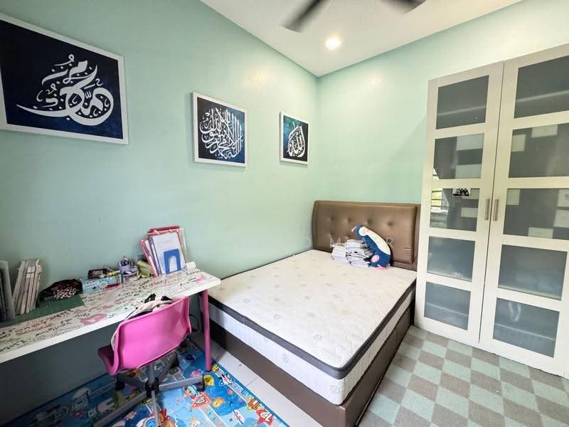 Semi-Detached House for Sale in Alam Suria (Puncak Alam) - Fazri Omar - Bedroom - PropertyGuru.com.my