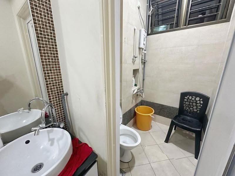Rumah Kluster untuk Dijual di Taman Adda Heights (Tebrau) - Carson . - Bathroom - PropertyGuru.com.my
