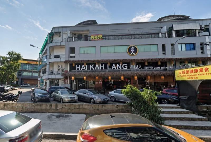 Shop for Rent in Sri Petaling (Kuala Lumpur) - William Sim - Exterior - PropertyGuru.com.my