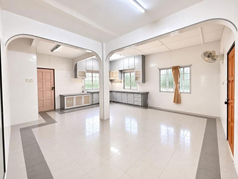 Rumah Teres 2-Tingkat untuk Dijual di Taman Jasmin (Kajang) - Mac Chong - Kitchen - PropertyGuru.com.my