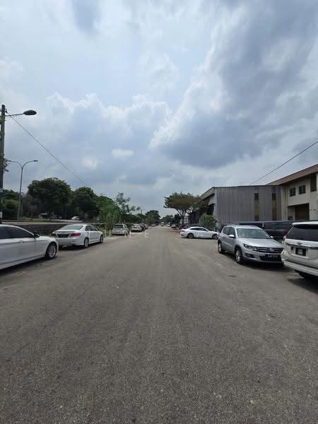 Kilang Teres untuk Disewa di Taman Mount Austin (Tebrau) - June Tan - Exterior - PropertyGuru.com.my