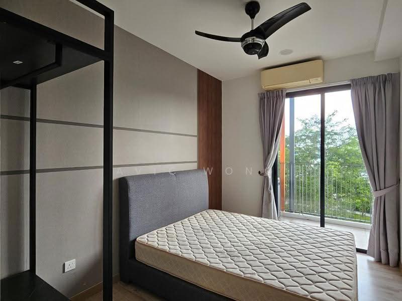 Kediaman Servis untuk Disewa di Emporis - Avic Wong - Bedroom - PropertyGuru.com.my