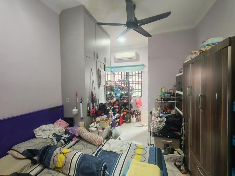Rumah Teres 2-Tingkat untuk Dijual di Taman Bukit Mewah (Kajang) - Denver Sin - Bedroom - PropertyGuru.com.my
