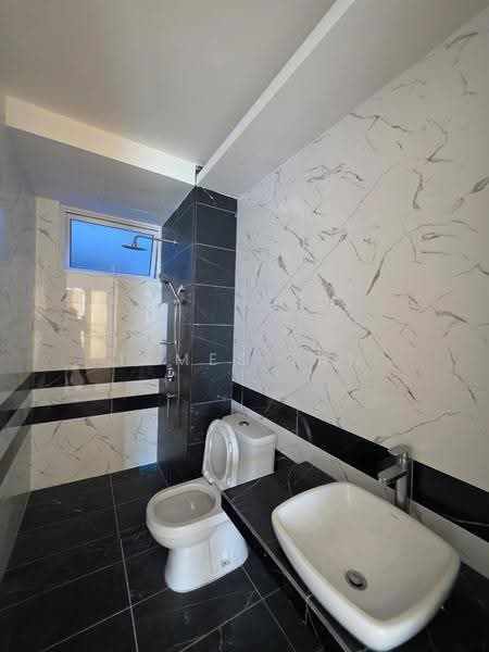Condominium for Sale at QuayWest Residence - James Tan - Bathroom - PropertyGuru.com.my