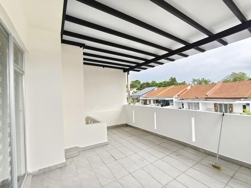 Rumah Teres 2-Tingkat untuk Disewa di Taman Pelangi Indah (Ulu Tiram) - Sunny Chuang - PropertyGuru.com.my