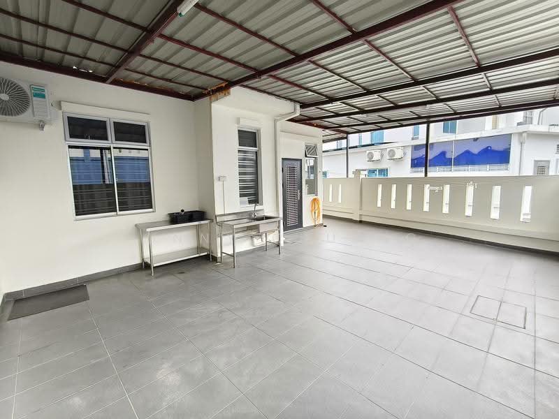 Rumah Teres 2-Tingkat untuk Disewa di Taman Pelangi Indah (Ulu Tiram) - Sunny Chuang - PropertyGuru.com.my