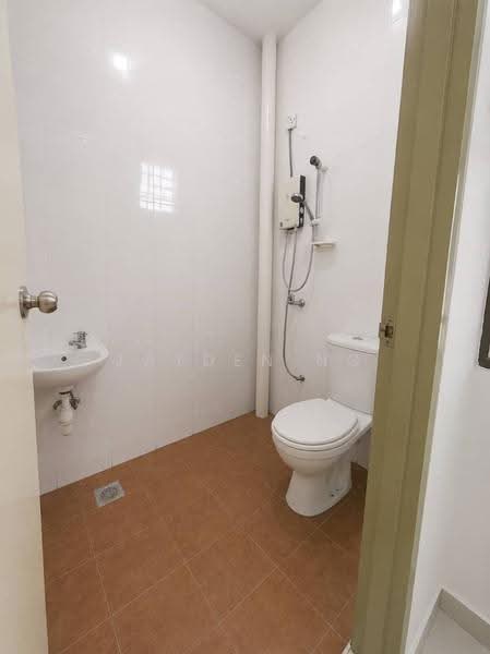 Rumah Teres 1-Tingkat untuk Dijual di Taman JP Perdana (Johor Bahru) - Jayden Ng - Bathroom - PropertyGuru.com.my