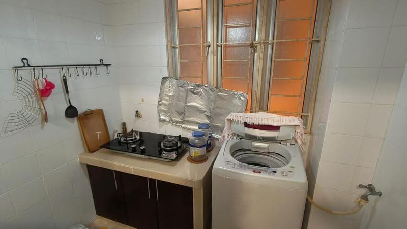 Condominium for Sale at Platinum Hill PV 6 - Tan Chee Kin - Kitchen - PropertyGuru.com.my