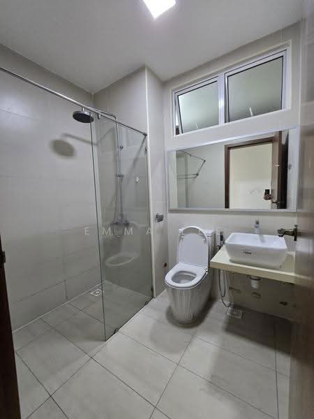 Service Residence for Sale at Grandview 360 - Emma Lee - Bathroom - PropertyGuru.com.my