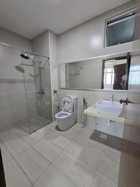 Service Residence for Sale at Grandview 360 - Emma Lee - Bathroom - PropertyGuru.com.my
