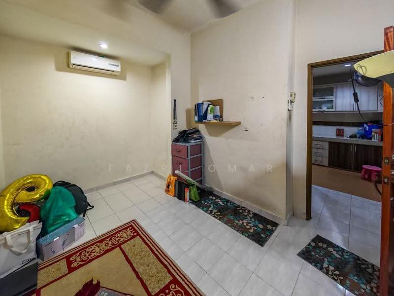 Terraced House for Sale in Bandar Baru Nilai (Nilai) - Fazri Omar - Interior - PropertyGuru.com.my