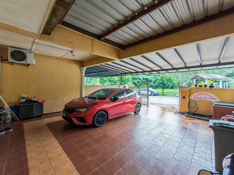 Terraced House for Sale in Bandar Baru Nilai (Nilai) - Fazri Omar - Car Park - PropertyGuru.com.my