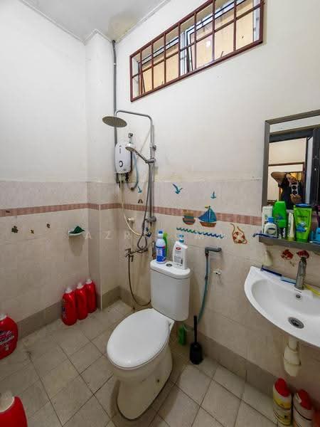 Terraced House for Sale in Bandar Baru Nilai (Nilai) - Fazri Omar - Bathroom - PropertyGuru.com.my