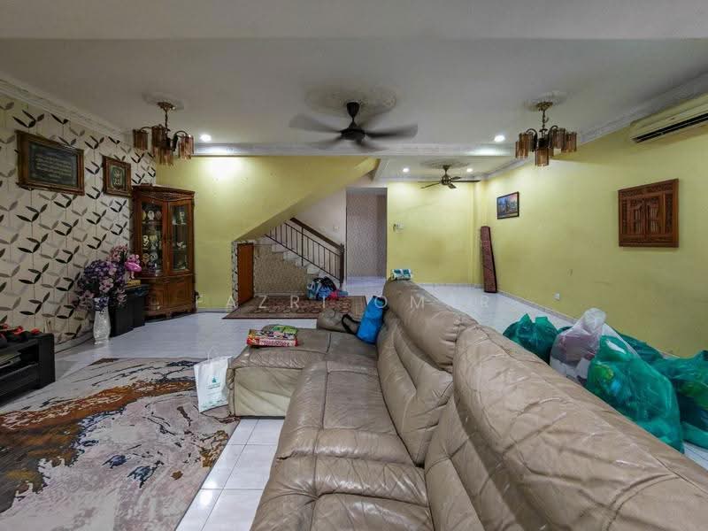 Terraced House for Sale in Bandar Baru Nilai (Nilai) - Fazri Omar - Living Room - PropertyGuru.com.my