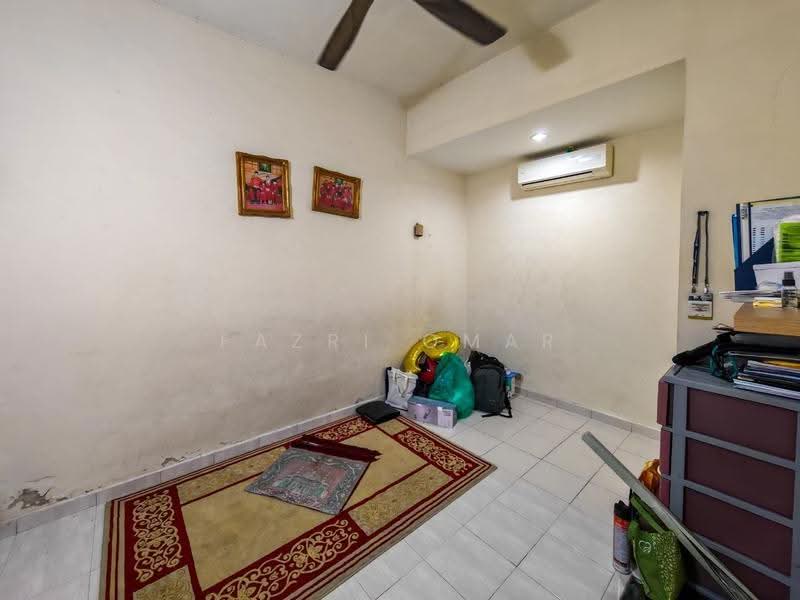 Terraced House for Sale in Bandar Baru Nilai (Nilai) - Fazri Omar - Interior - PropertyGuru.com.my